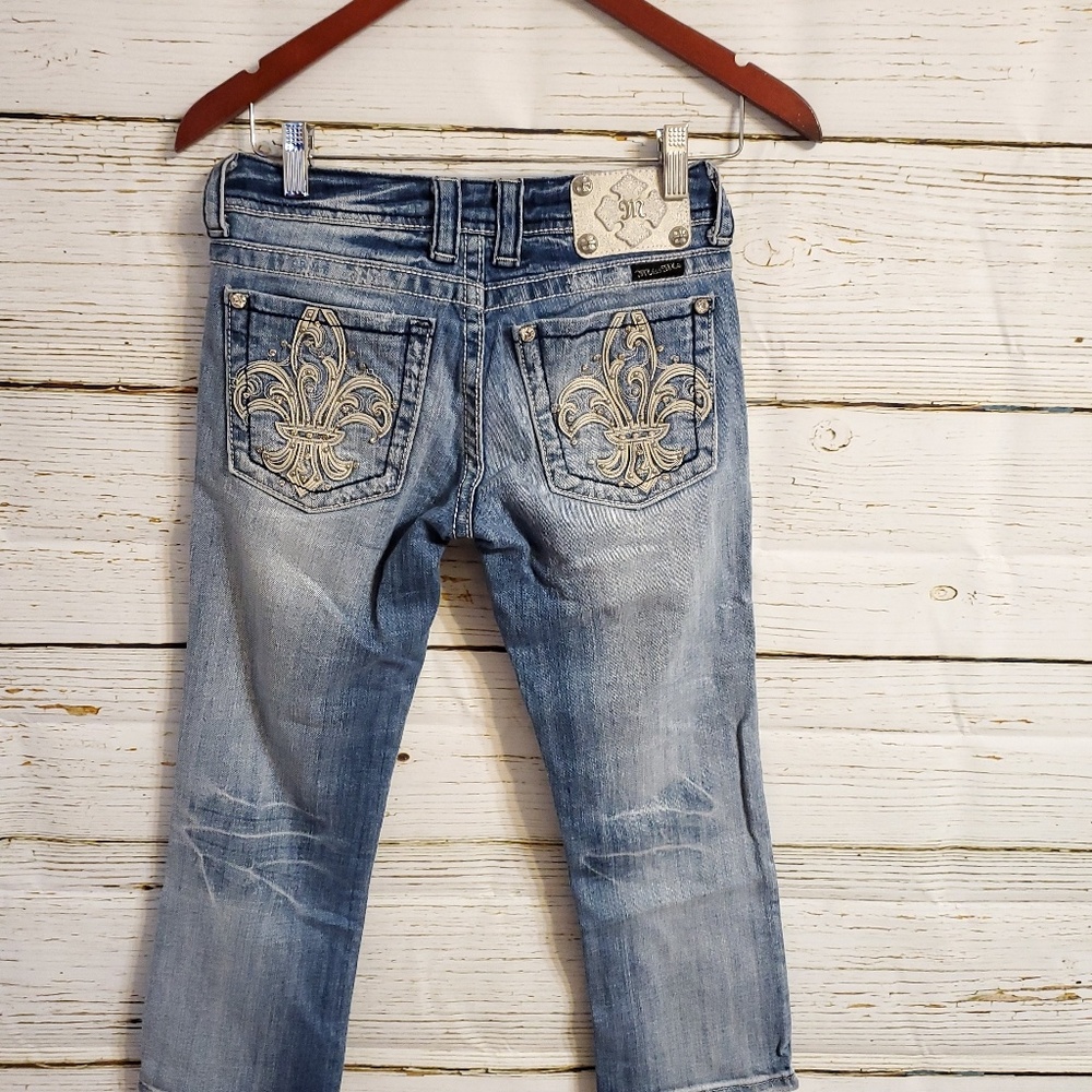 Miss me Capri size 26